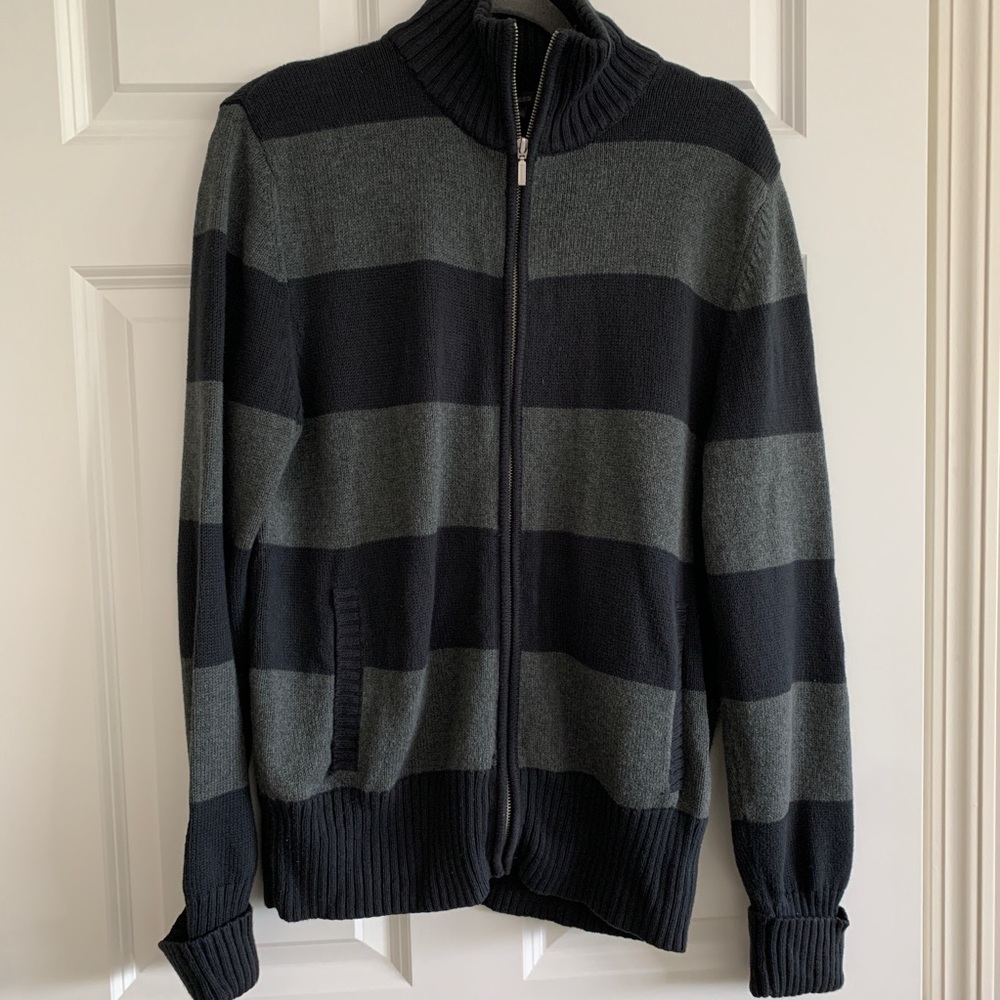 Express full zip sweater skater black and gray